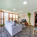 Casa De Vidro
